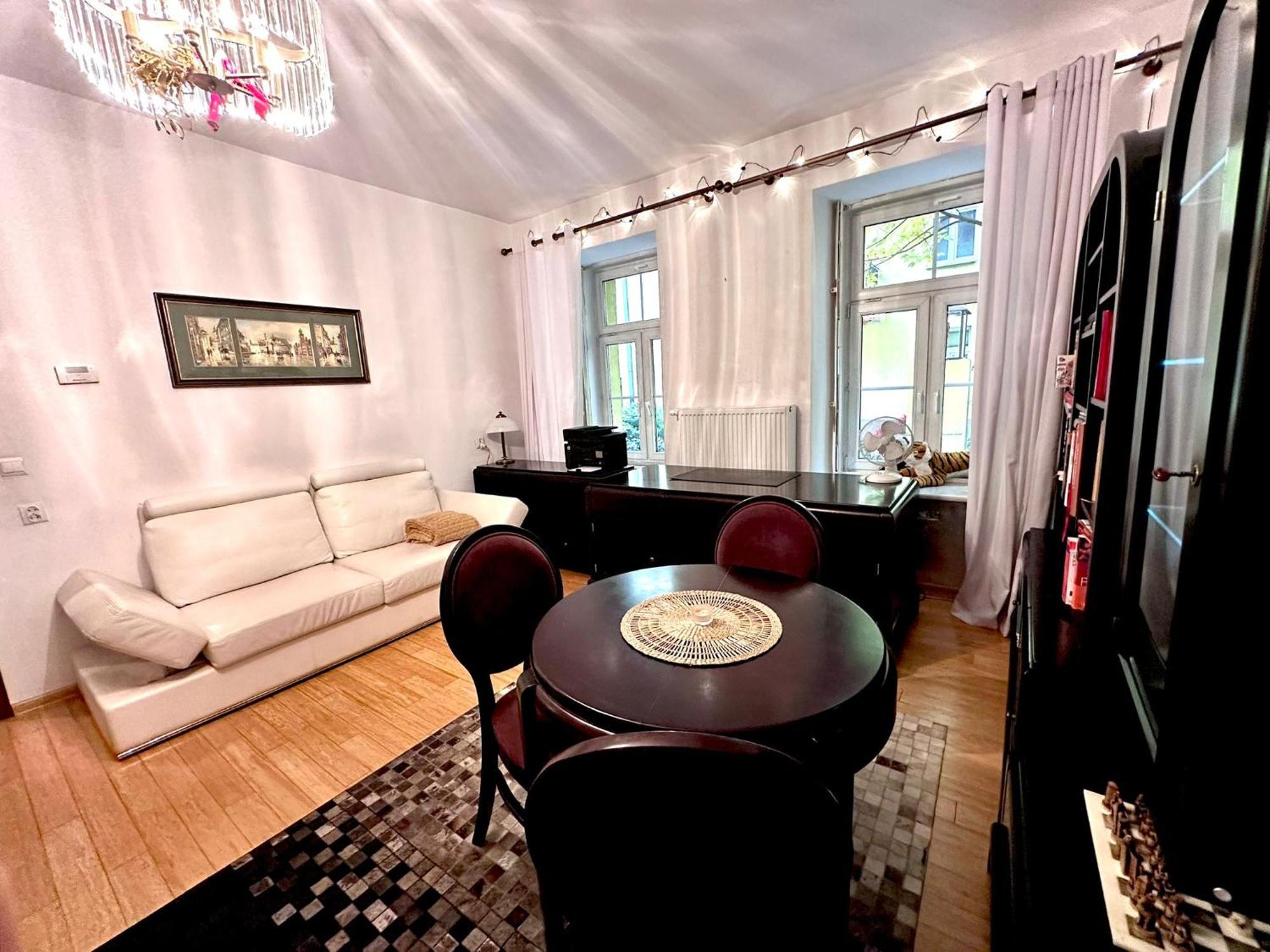 Cozy Flat Centrum Of Apartament *